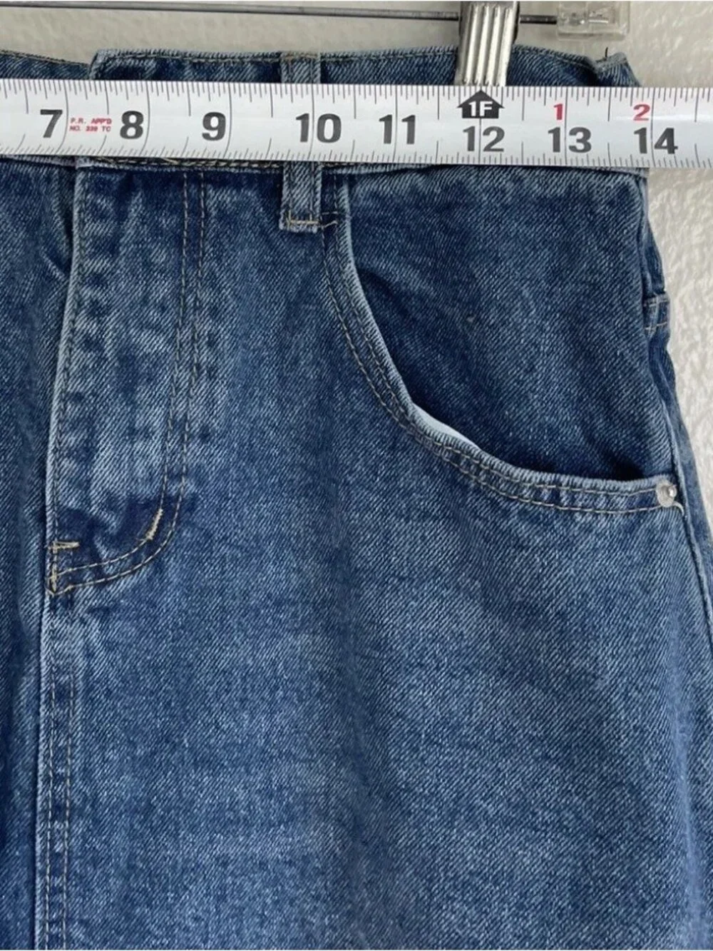 Vintage Beigy Collection medium wash cotton denim Long midi skirt raw hem Sz M